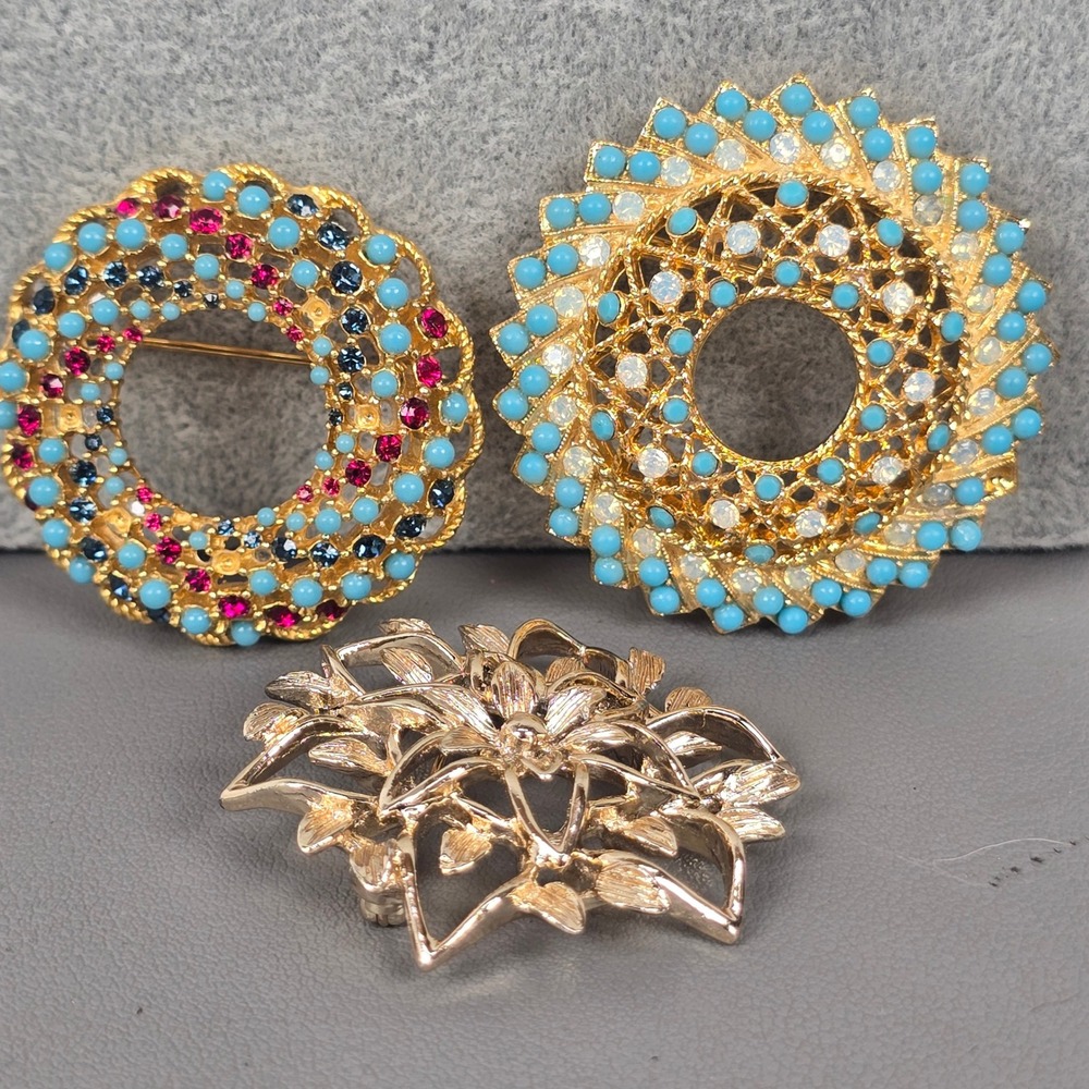 3 Sarah Coventry Vintage Brooches Turquoise Rhinestone Sunburst Wreath Floral
